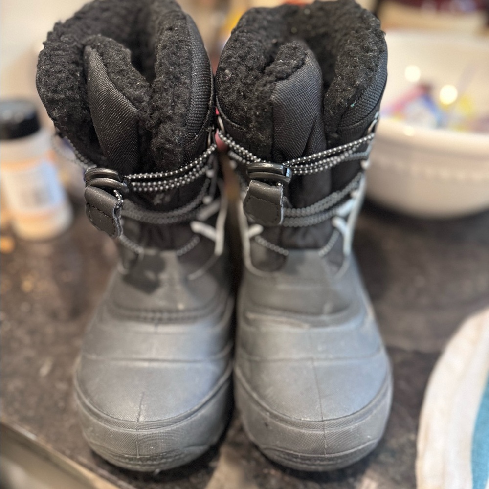 Falls Creek Kids Boots - Black and Gray